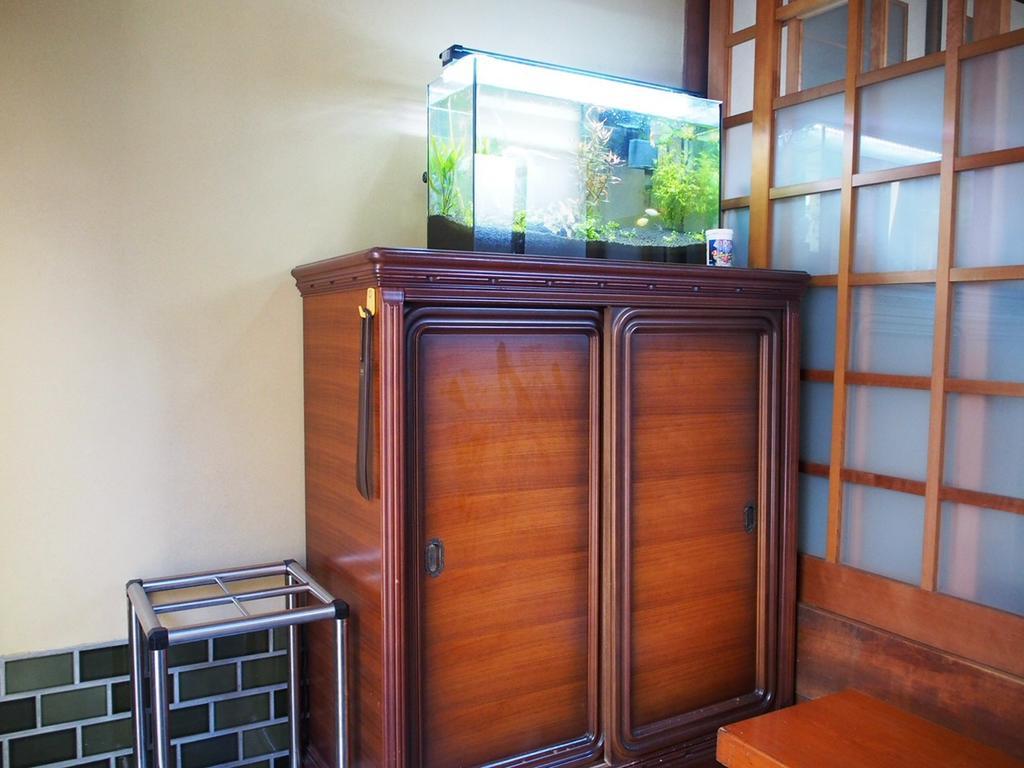 Guesthouse Ten-Roku - Female Only Oszaka Kültér fotó